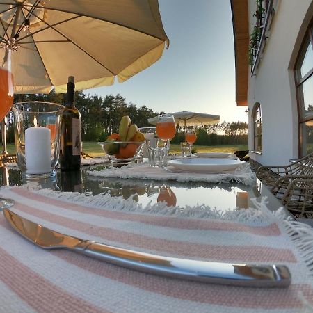 Villa Caloroczny Domek W Lesie Puszcza Zielonka Kiszkowo Exterior foto