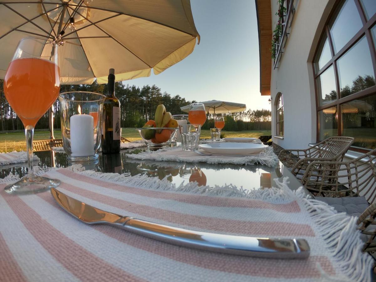 Villa Caloroczny Domek W Lesie Puszcza Zielonka Kiszkowo Exterior foto